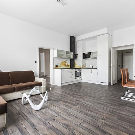 Apartsee Halkova เปิลเซน ภายนอก รูปภาพ
