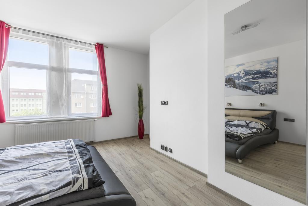 Apartsee Halkova เปิลเซน ภายนอก รูปภาพ