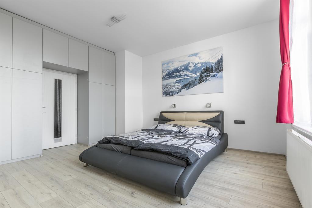 Apartsee Halkova เปิลเซน ภายนอก รูปภาพ